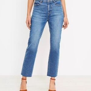 Loft High Rise Straight Crop Jeans in Light Authentic Indigo Wash Size 24P/00P